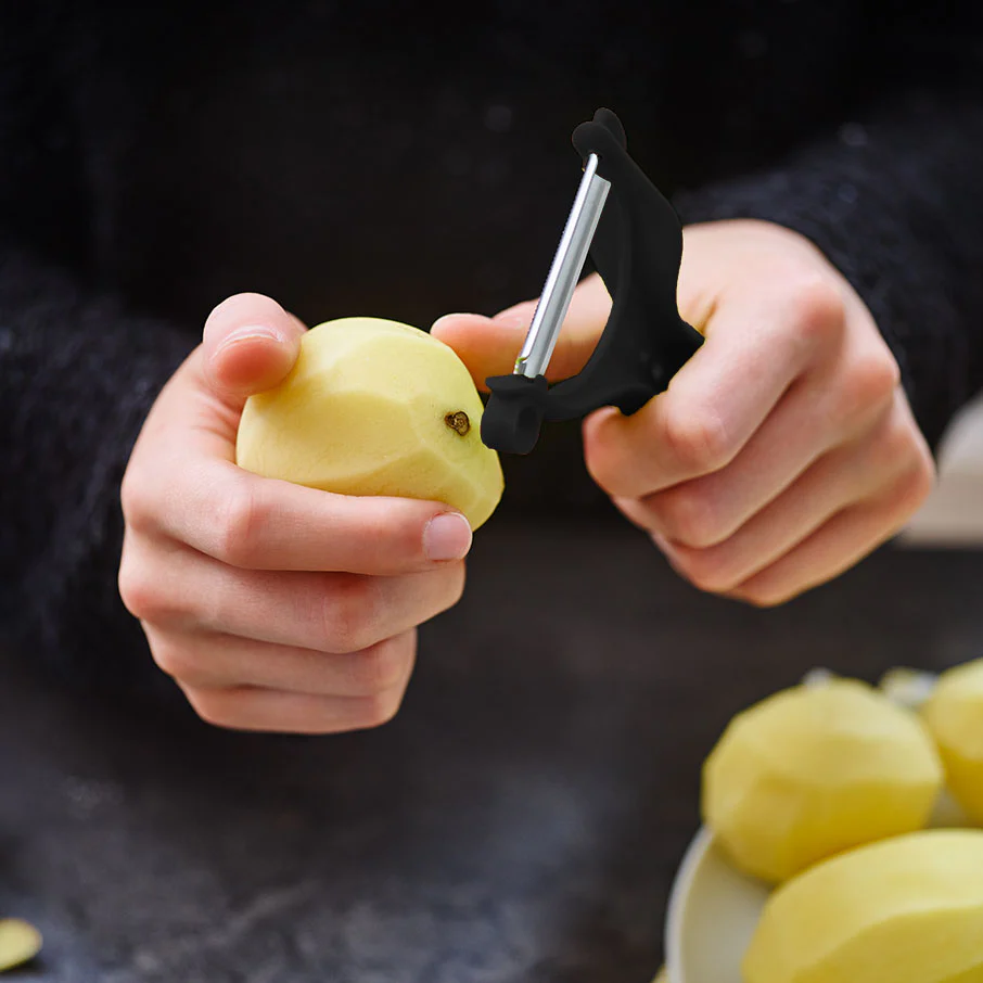 Tupperware® 5-in-1 Universal Peeler | Double Blade Vegetable Peeler - Image 2