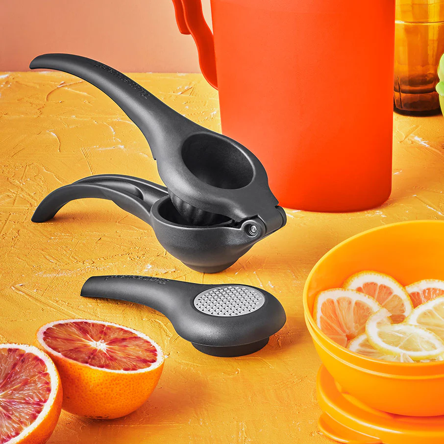 Tupperware® Zest ’N Press® Gadget | Hand-Held Citrus Squeezer & Zester - Image 7